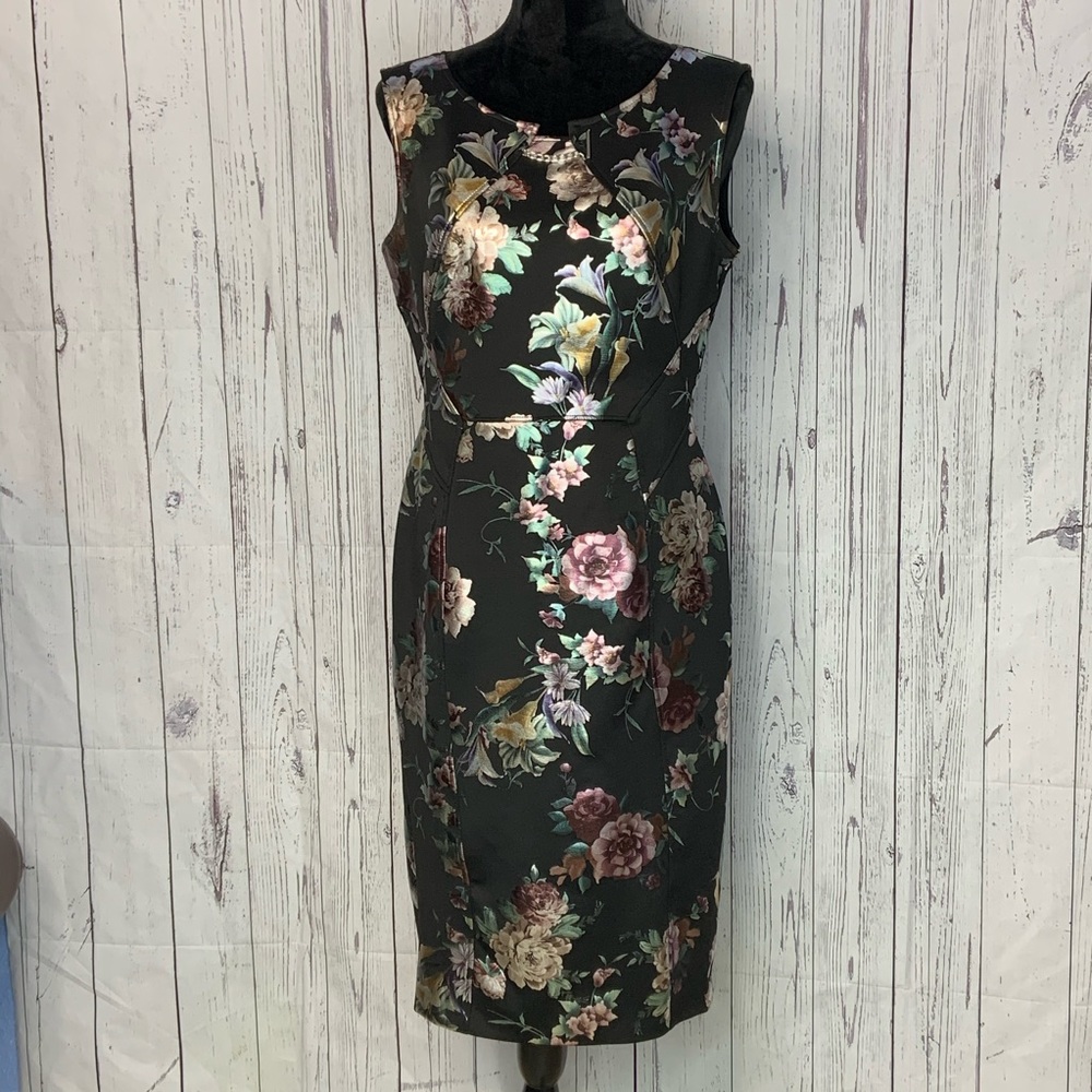 Enfocus Studio Dress size 12 metallic look print